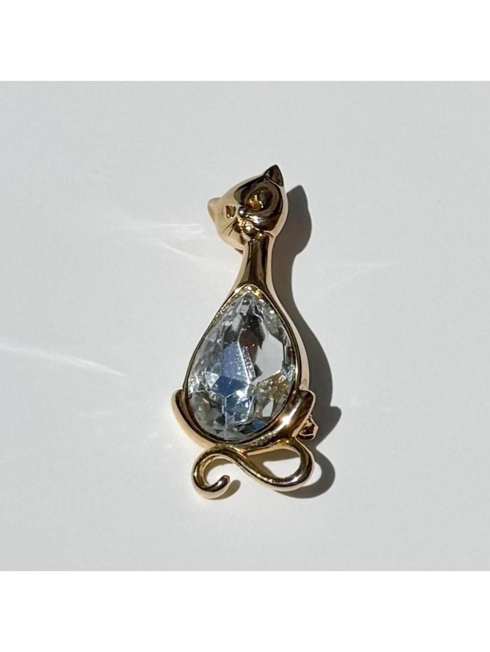 Vintage Cat Brooch | Gold Tone Kitten Pin | Gift for Cat Lover
